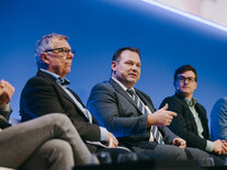 Andreas Meister vom BMV diskutiert mit auf dem Podium